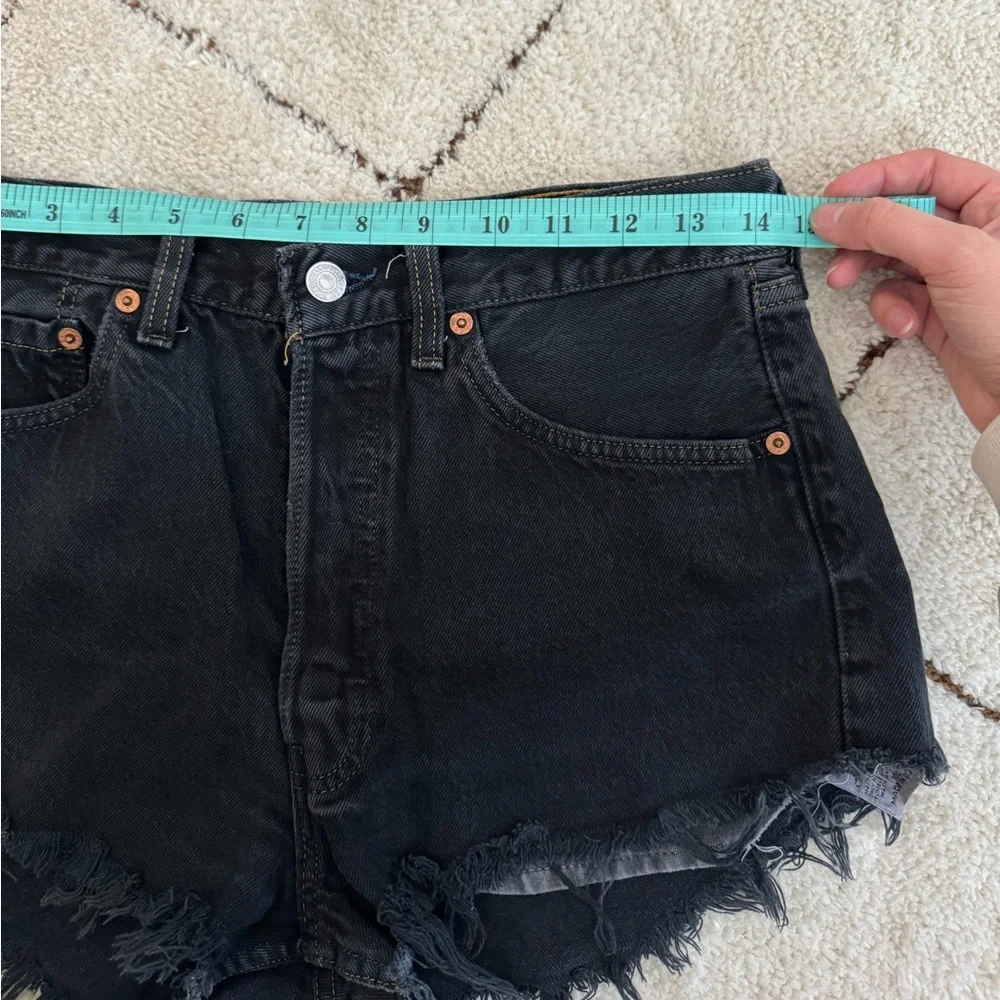 Levi’s - Vintage Jean Shorts - Picture 15 of 16